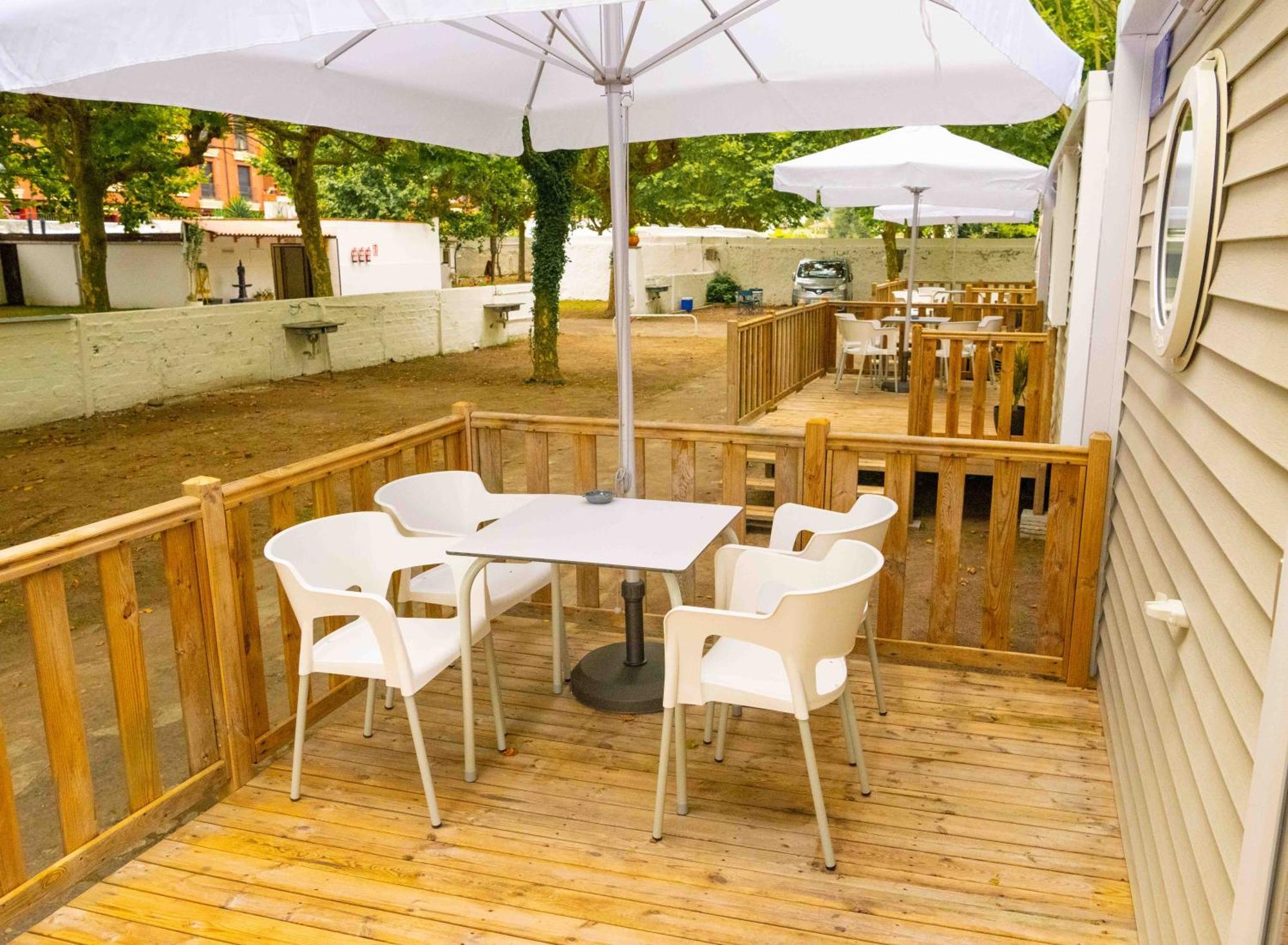 Alojamiento - Bungalows En El Centro De Laredo A 200 M De La Playa Zewnętrze zdjęcie