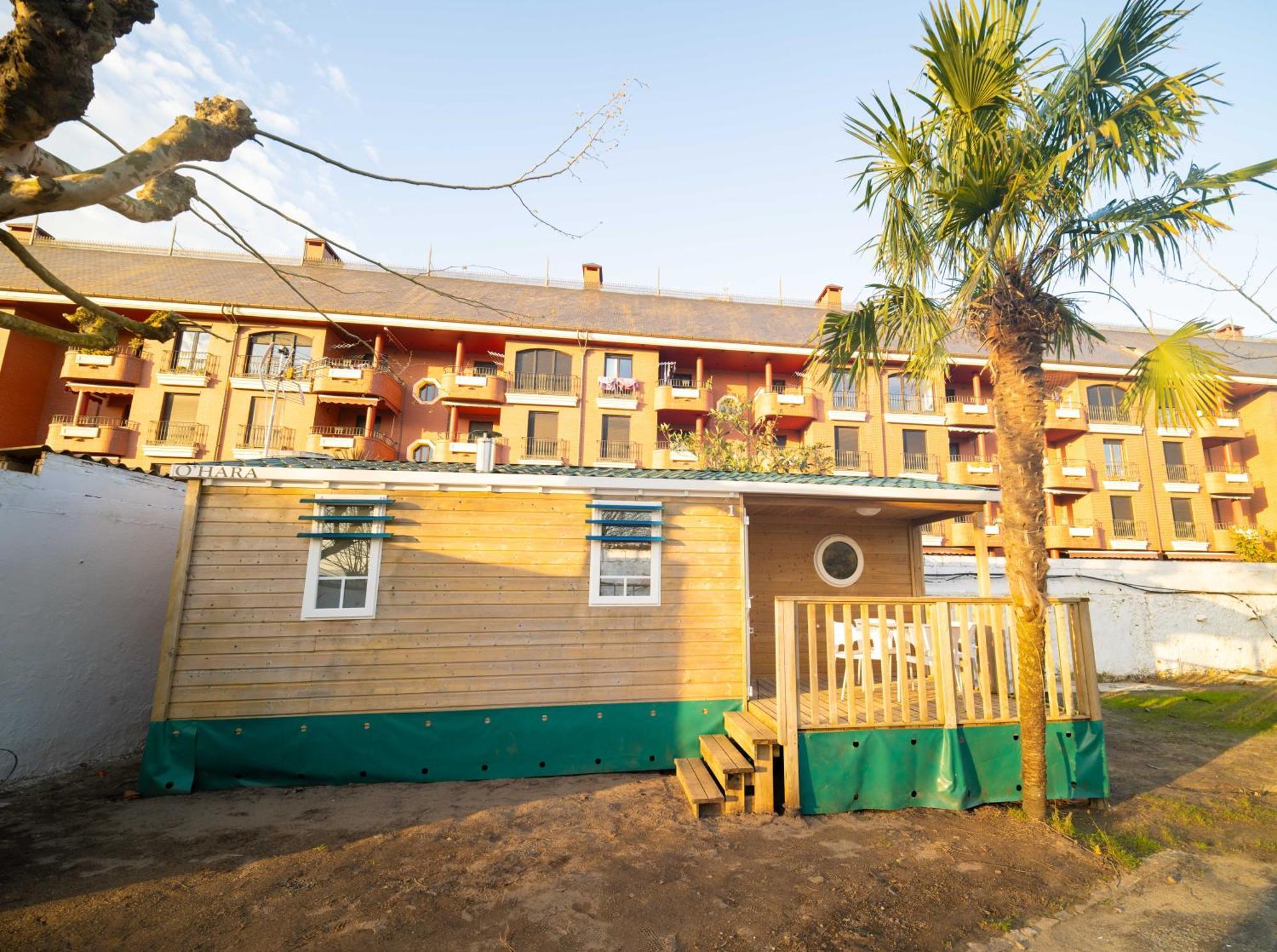 Alojamiento - Bungalows En El Centro De Laredo A 200 M De La Playa Zewnętrze zdjęcie